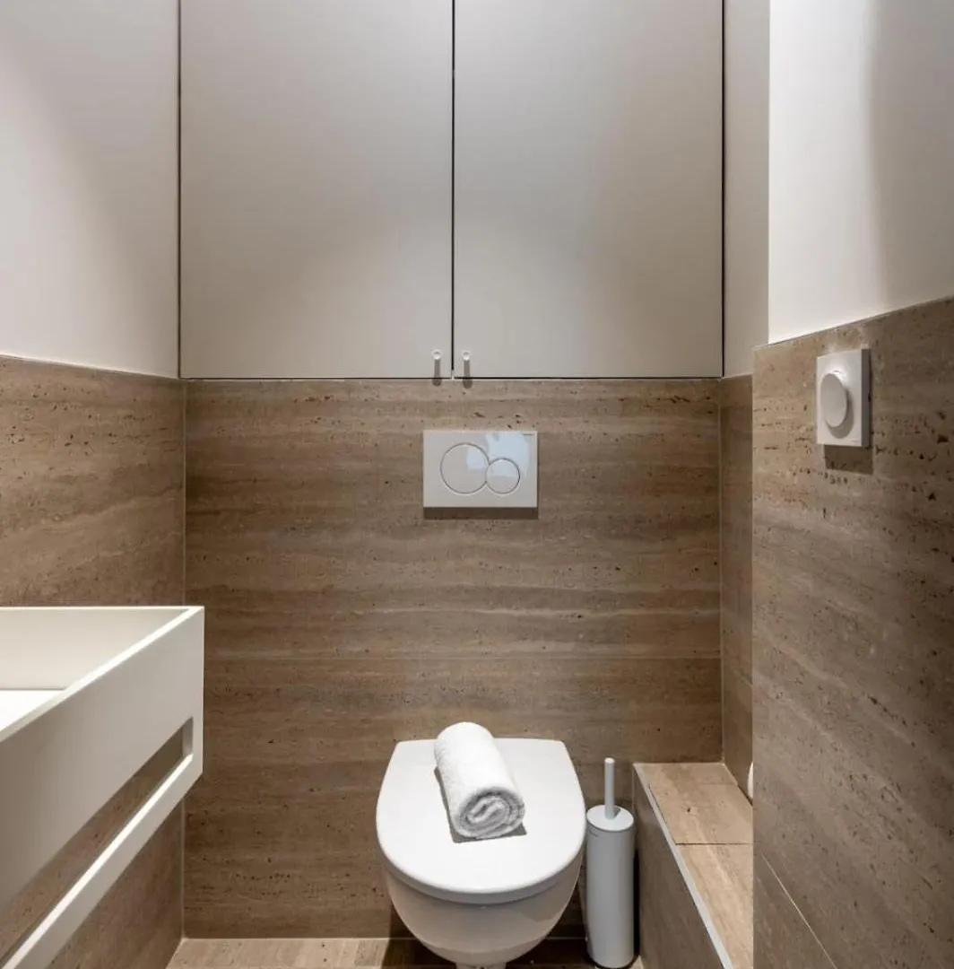Luxe State Of The Art Suite Near Montmartre Paris France