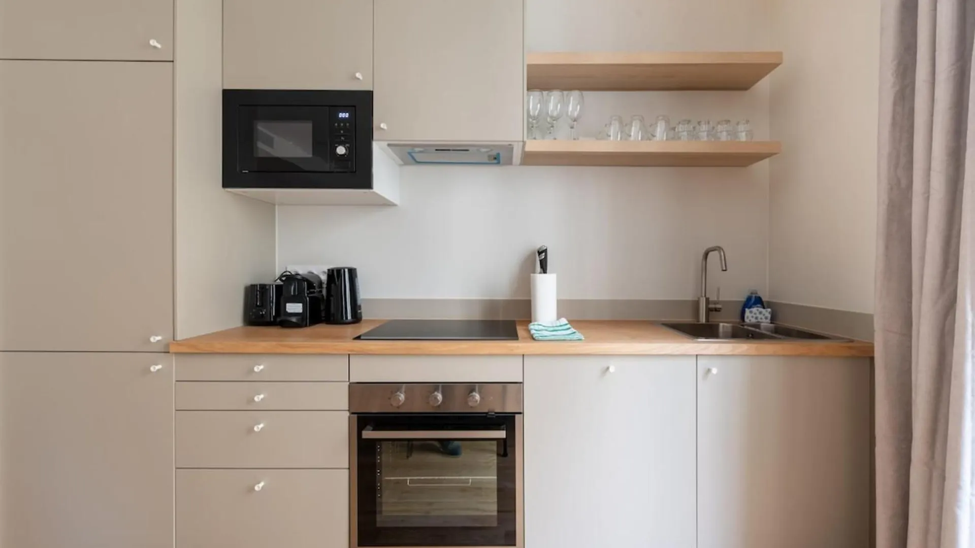 Apartment Luxe State Of The Art Suite Near Montmartre Paris France